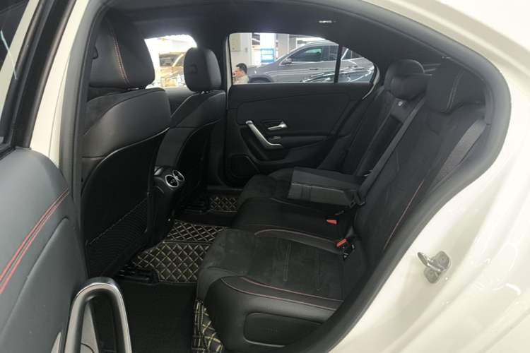 Used Mercedes-Benz A-Class 2025 A 200 L Fashion Model Left Rear Seat