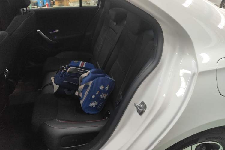 Used Mercedes-Benz A-Class 2025 Facelifted A 200 L Fashion Edition Left Rear Seat