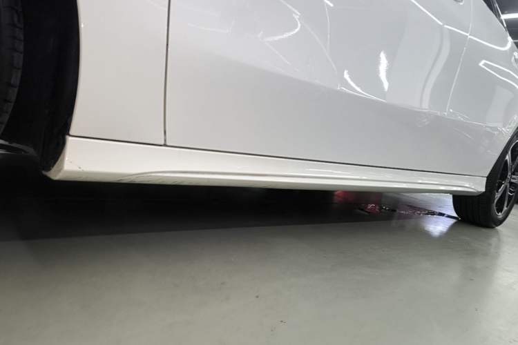 Used Mercedes-Benz A-Class 2025 A 200 L Fashion Model Left Side Sill