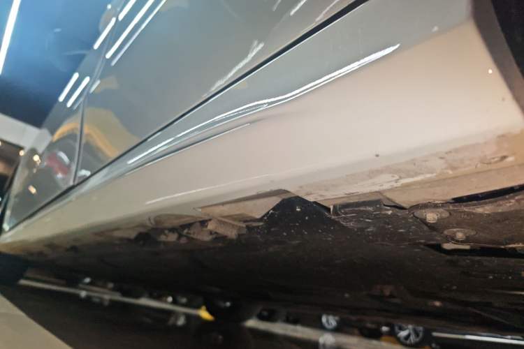 Used Mercedes-Benz A-Class 2025 A 180 L Left Side Sill