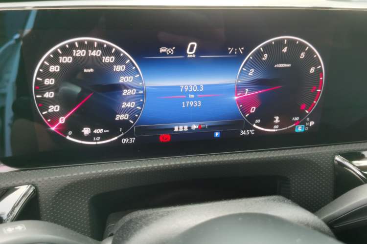 Used Mercedes-Benz A-Class 2025 A 200 L Fashion Model Odometer Close Up