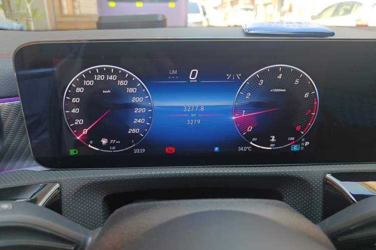 Used Mercedes-Benz A-Class 2025 A 200 L Fashion Model Odometer Close Up