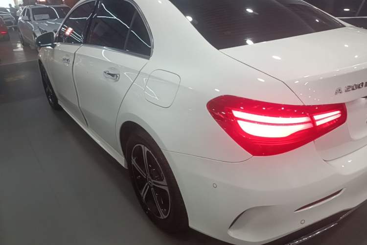 Used Mercedes-Benz A-Class 2025 A 200 L Fashion Model Rear Left 45 Deg