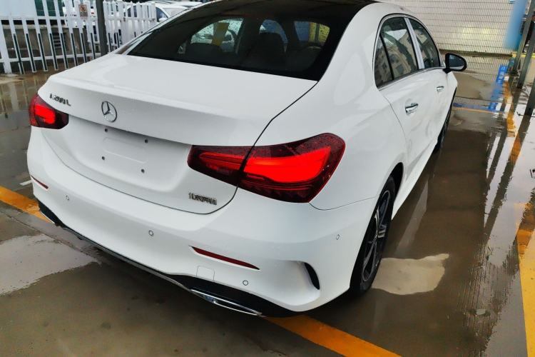 Used Mercedes-Benz A-Class 2025 A 200 L Fashion Model Rear Right 45 Deg