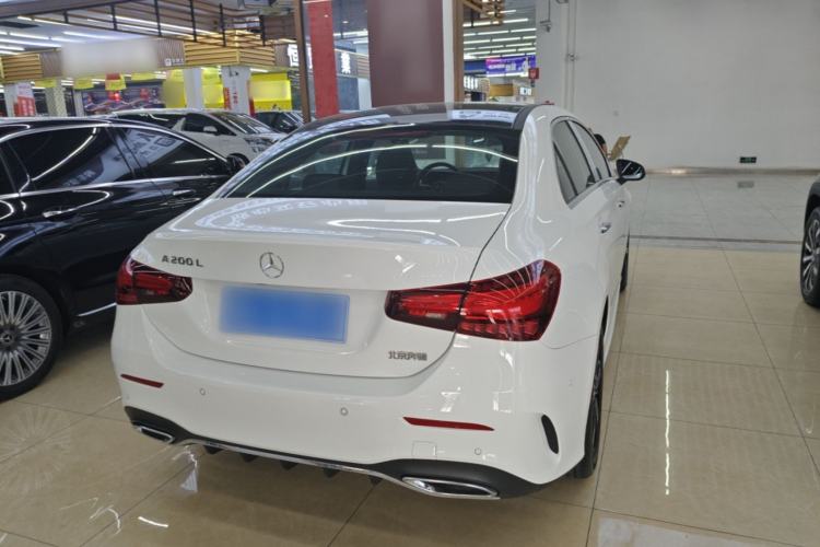 Used Mercedes-Benz A-Class 2025 Facelifted A 200 L Fashion Edition Rear Right 45 Deg