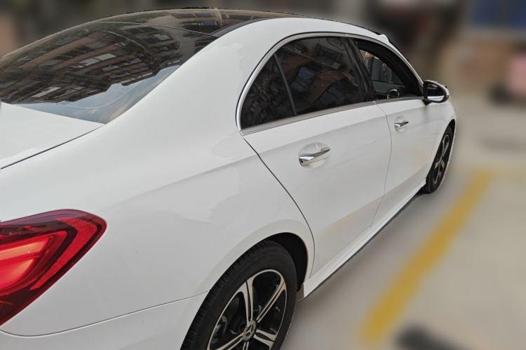 Used Mercedes-Benz A-Class 2025 Facelifted A 200 L Fashion Edition Rear Right 45 Deg