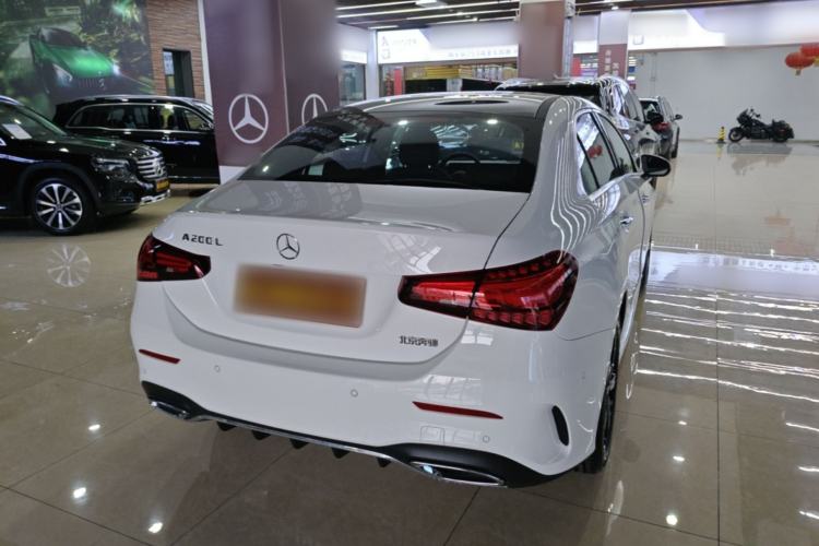 Used Mercedes-Benz A-Class 2025 A 200 L Fashion Model Rear Right 45 Deg