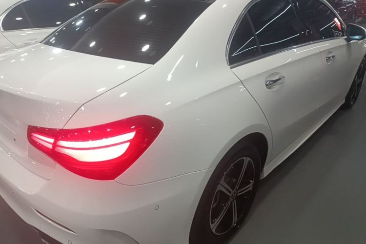 Used Mercedes-Benz A-Class 2025 A 200 L Fashion Model Rear Right 45 Deg