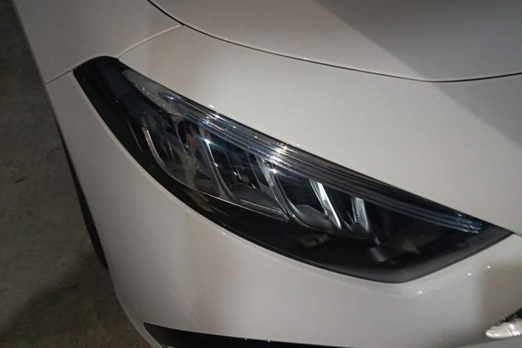 Used Mercedes-Benz A-Class 2025 A 200 L Fashion Model Right Front Headlight