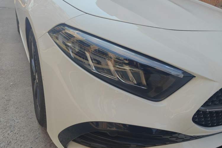 Used Mercedes-Benz A-Class 2025 A 200 L Fashion Model Right Front Headlight