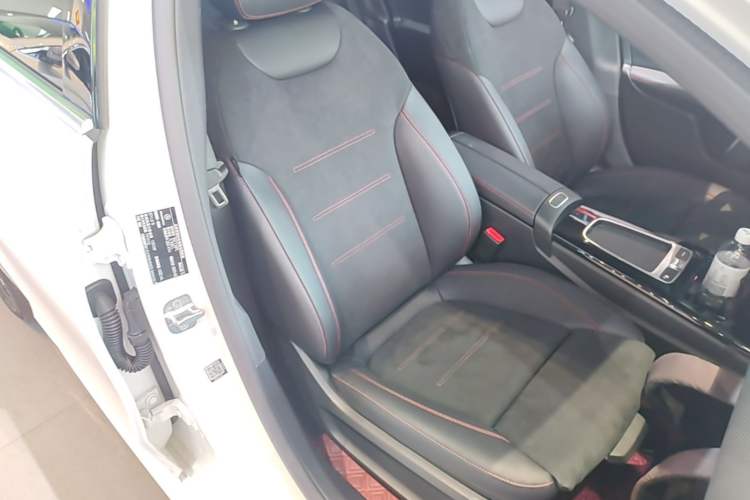 Used Mercedes-Benz A-Class 2025 A 200 L Fashion Model Right Front Seat
