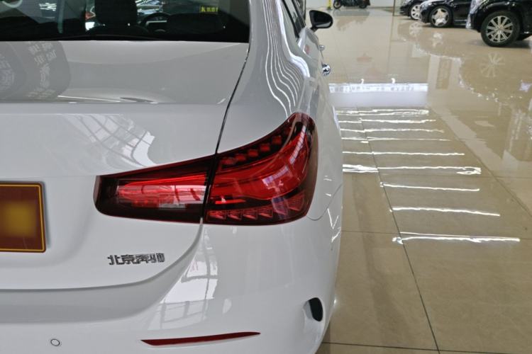 Used Mercedes-Benz A-Class 2025 A 200 L Fashion Model Right Rear Taillight
