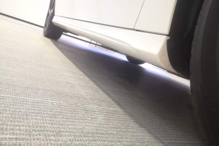 Used Mercedes-Benz A-Class 2025 A 200 L Fashion Model Right Side Sill