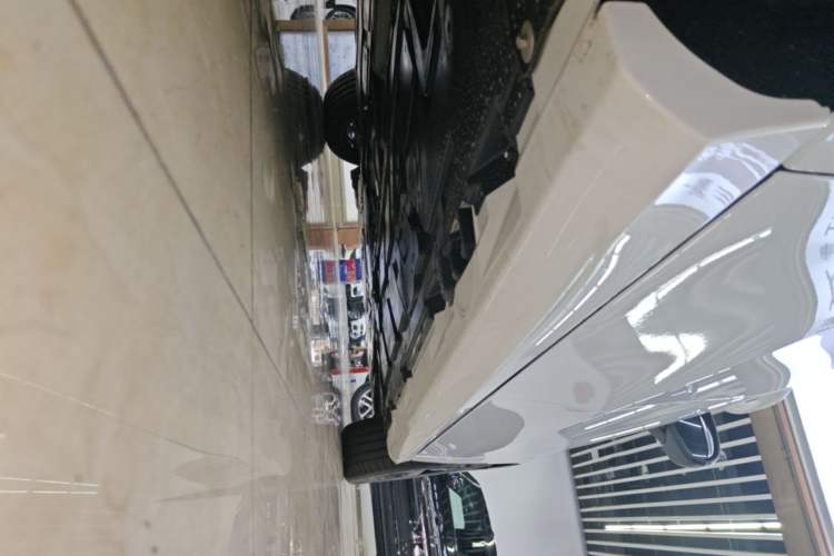Used Mercedes-Benz A-Class 2025 Facelifted A 200 L Fashion Edition Right Side Sill