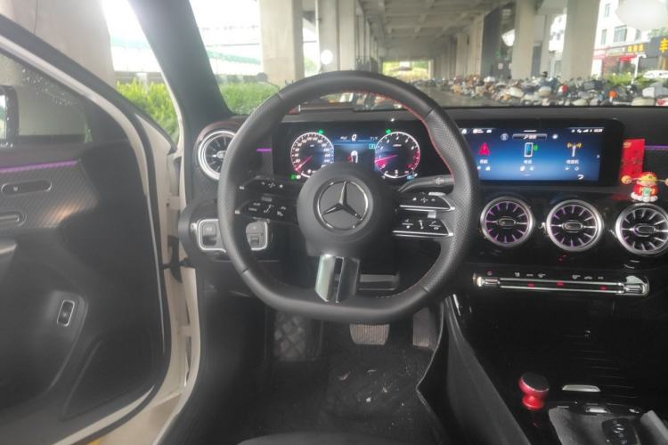 Used Mercedes-Benz A-Class 2025 A 200 L Fashion Model Steering Wheel