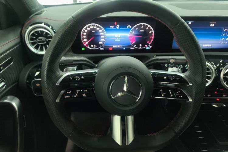 Used Mercedes-Benz A-Class 2025 A 200 L Fashion Model Steering Wheel