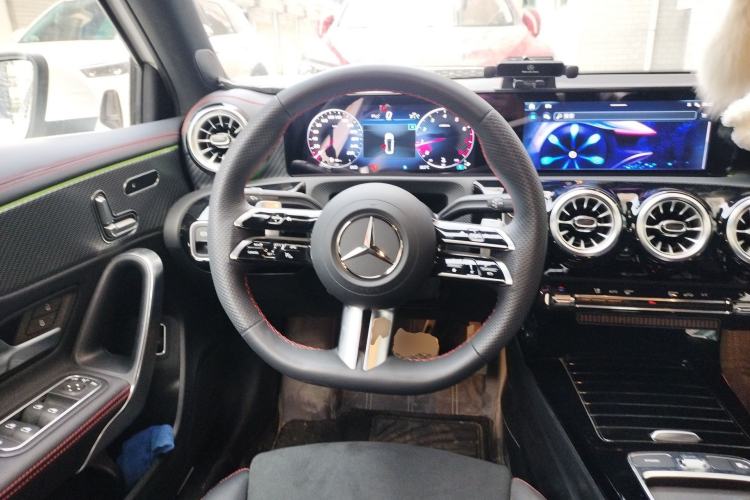 Used Mercedes-Benz A-Class 2025 A 200 L Fashion Model Steering Wheel