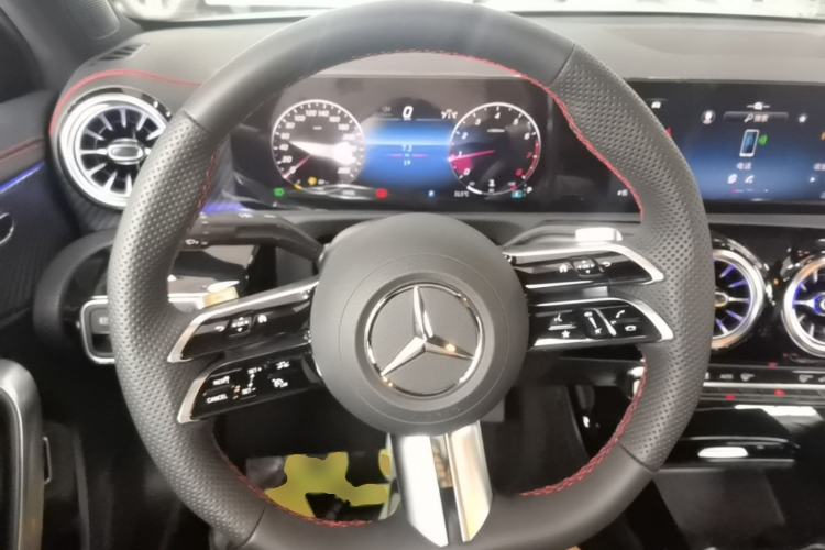 Used Mercedes-Benz A-Class 2025 A 200 L Fashion Model Steering Wheel