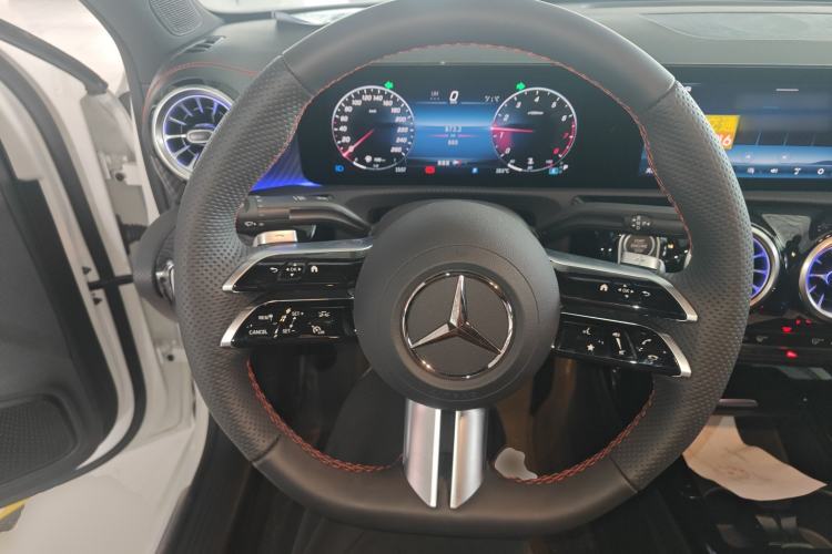 Used Mercedes-Benz A-Class 2025 A 200 L Fashion Model Steering Wheel