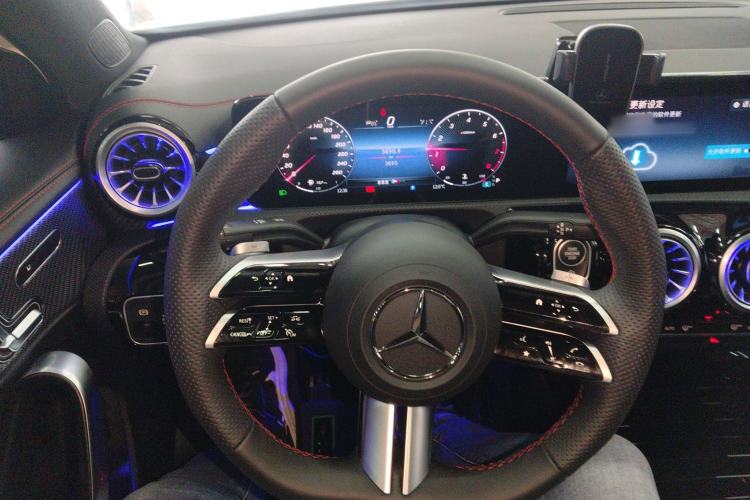 Used Mercedes-Benz A-Class 2025 A 200 L Fashion Model Steering Wheel