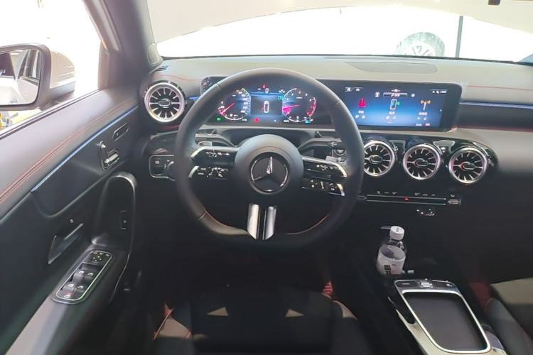 Used Mercedes-Benz A-Class 2025 A 200 L Fashion Model Steering Wheel