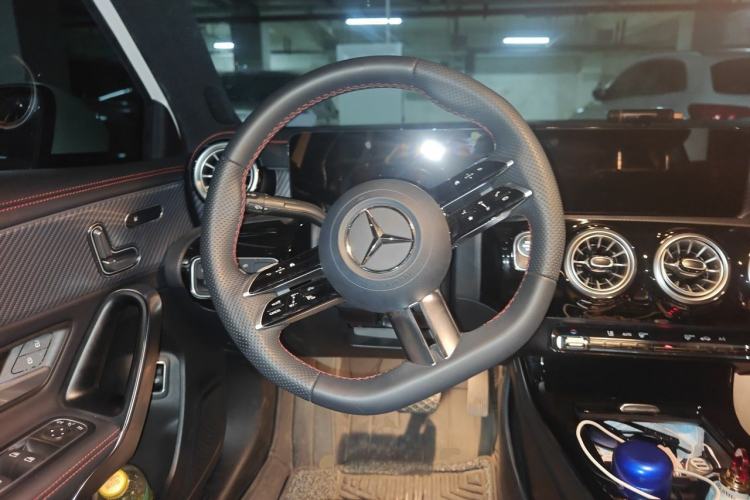 Used Mercedes-Benz A-Class 2025 A 200 L Fashion Model Steering Wheel