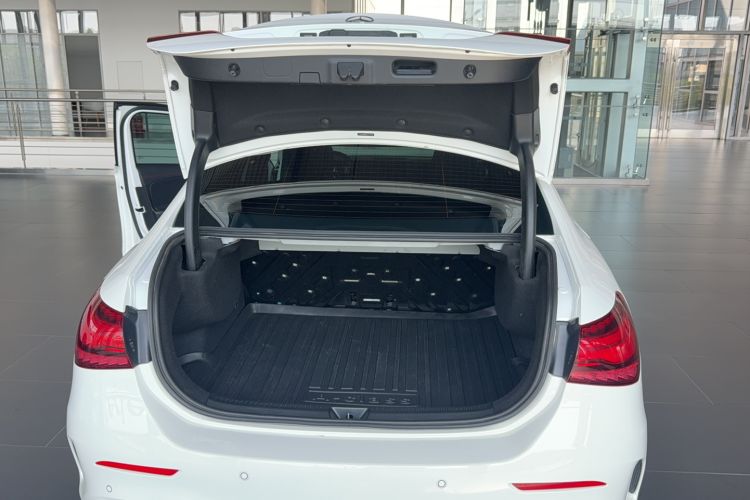 Used Mercedes-Benz A-Class 2025 A 200 L Fashion Model Trunk
