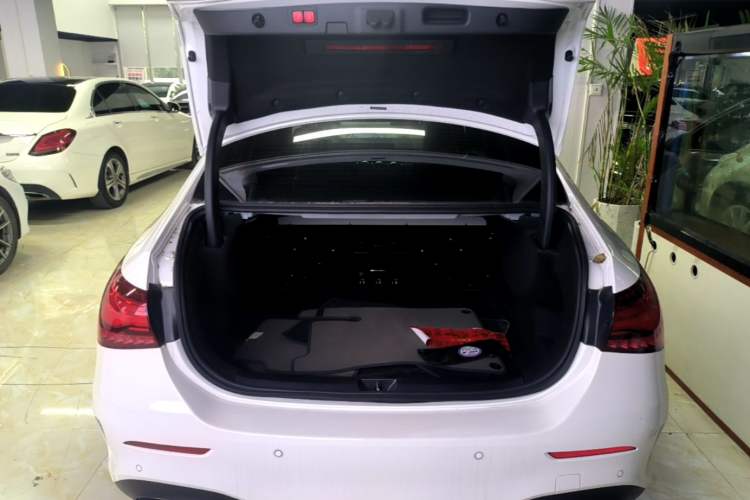 Used Mercedes-Benz A-Class 2025 A 200 L Fashion Model Trunk