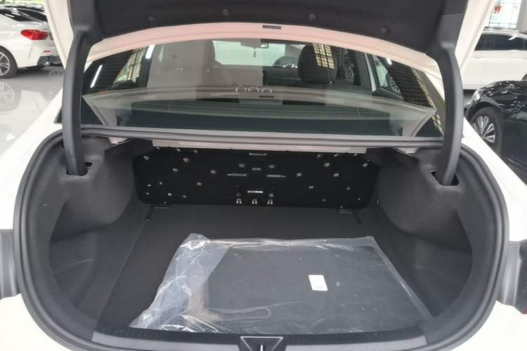Used Mercedes-Benz A-Class 2025 A 200 L Fashion Model Trunk