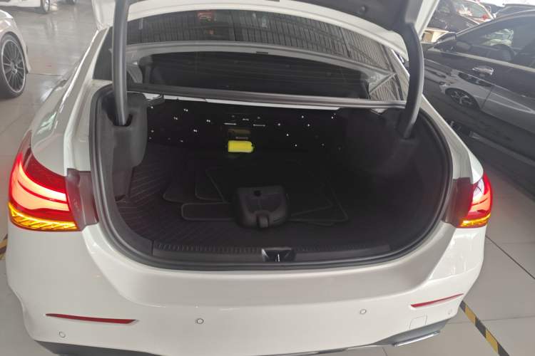 Used Mercedes-Benz A-Class 2025 A 200 L Fashion Model Trunk