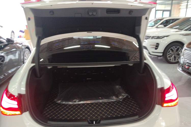 Used Mercedes-Benz A-Class 2025 A 200 L Fashion Model Trunk