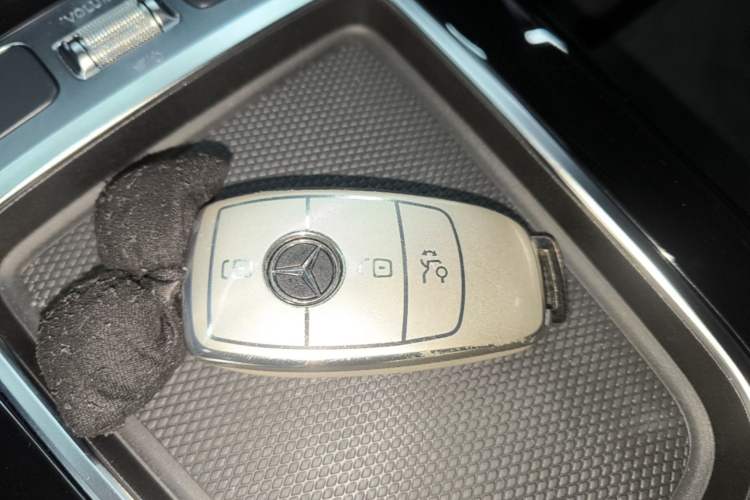 Used Mercedes-Benz A-Class 2025 A 200 L Fashion Model Vehicle Key