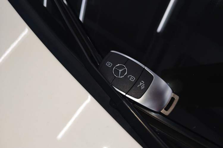 Used Mercedes-Benz A-Class 2025 A 200 L Fashion Model Vehicle Key