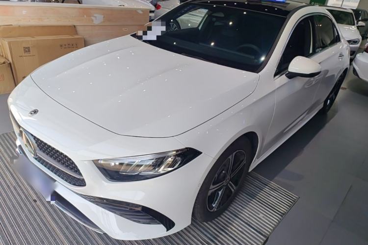 Used Mercedes-Benz A-Class 2025 A 200 L Fashion Model Guazi used car, China used car export, Used car for sale, Used Mercedes-Benz cars, Cheapest cars for sale