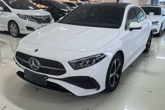 Mercedes-Benz A-Class 2025 A 200 L Fashion Model usado