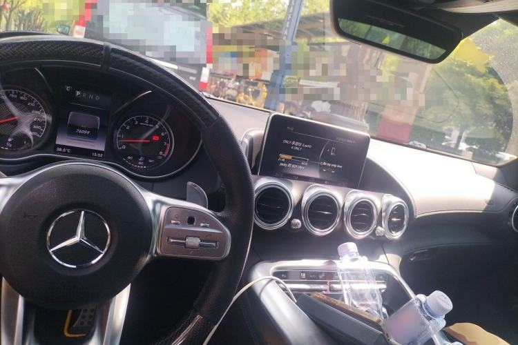 Used Mercedes-Benz AMG GT 2016 AMG GT Center Console