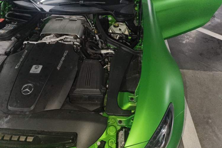 Used Mercedes-Benz AMG GT 2017 AMG GT R Engine Bay Left