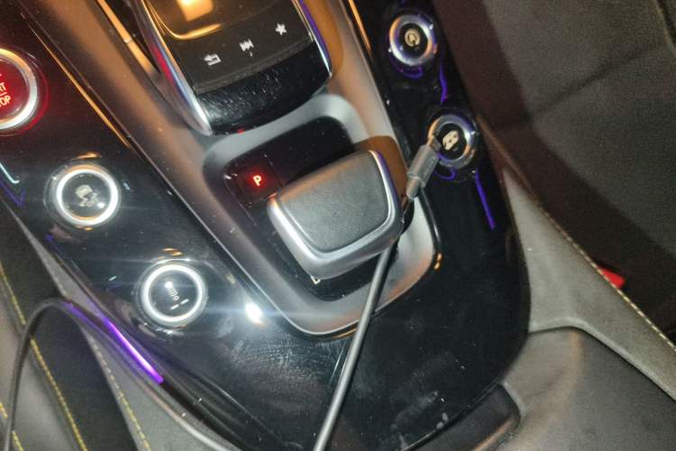 Used Mercedes-Benz AMG GT 2017 AMG GT R Gear Lever