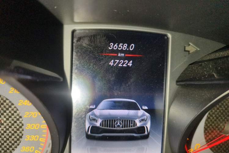 Used Mercedes-Benz AMG GT 2017 AMG GT R Odometer Close Up