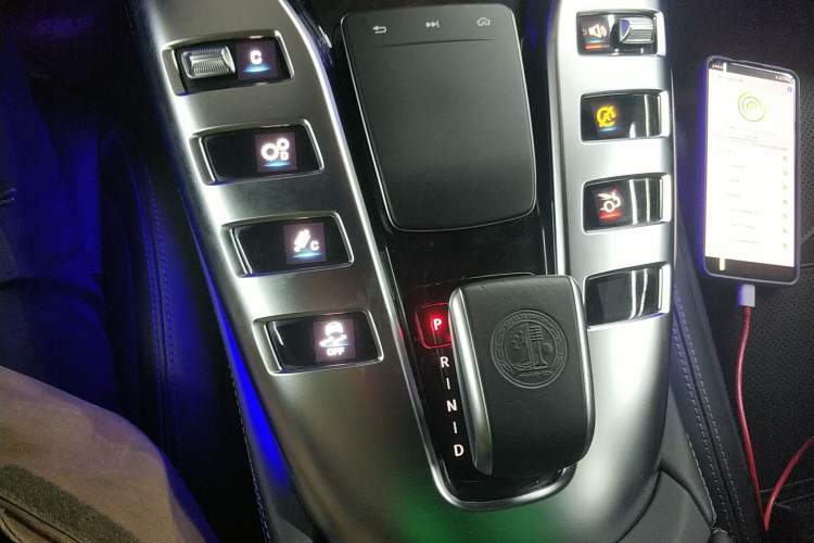 Used Mercedes-Benz AMG GT 2019 AMG GT 50 four-door sports car Gear Lever