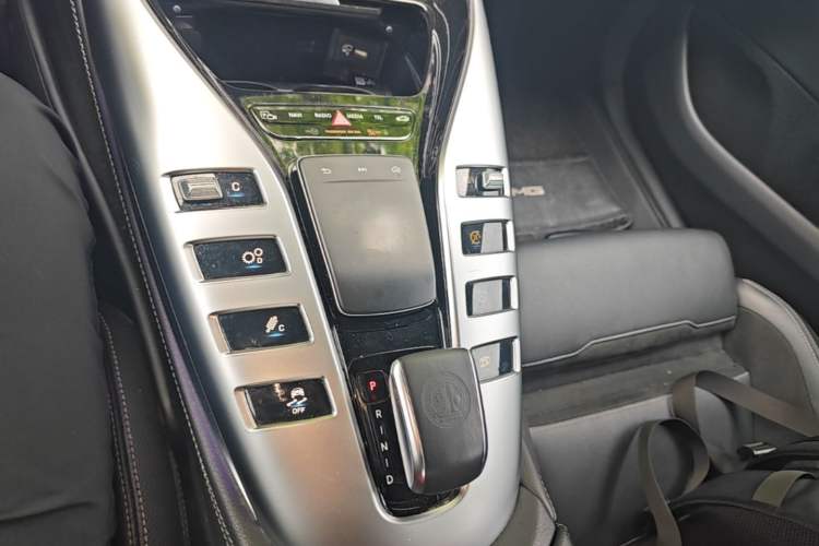 Used Mercedes-Benz AMG GT 2019 AMG GT 50 four-door sports car Gear Lever