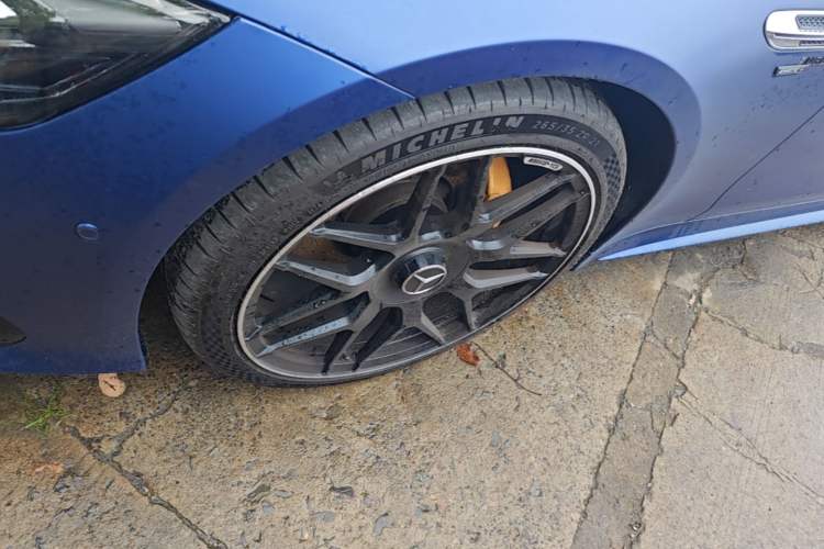 Used Mercedes-Benz AMG GT 2019 AMG GT 50 four-door sports car Left Front Wheel Hub