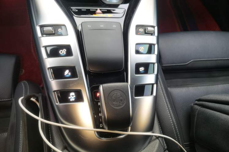 Used Mercedes-Benz AMG GT 2019 AMG GT 50 four-door sports car Gear Lever