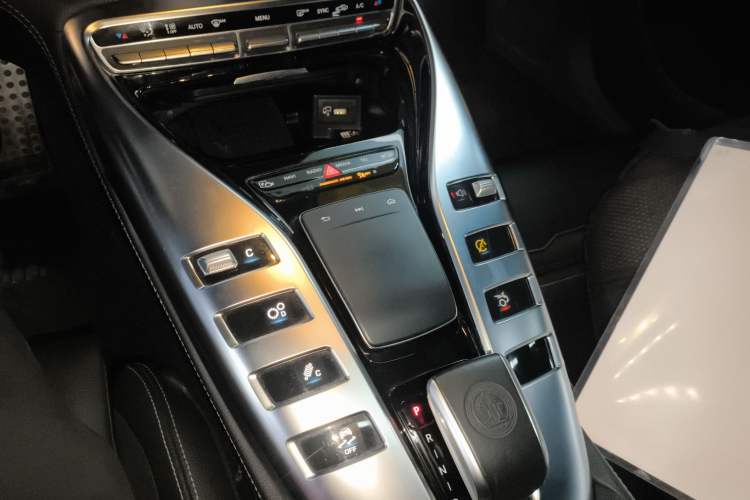 Used Mercedes-Benz AMG GT 2019 AMG GT 50 four-door sports car Gear Lever