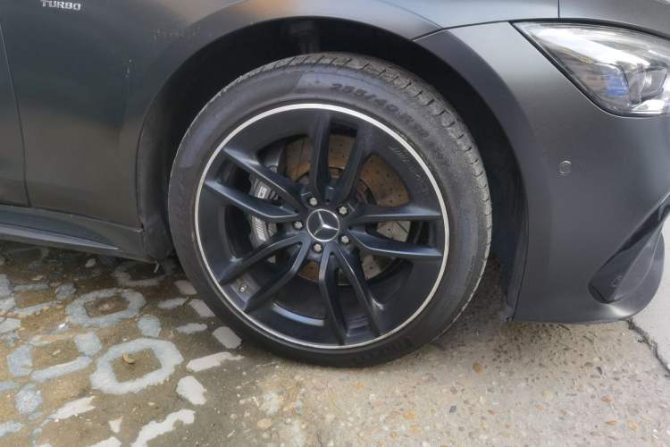 Used Mercedes-Benz AMG GT 2019 AMG GT 50 four-door sports car Right Front Wheel Hub