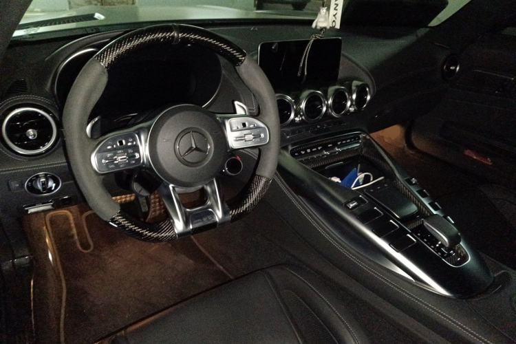 Used Mercedes-Benz AMG GT 2019 AMG GT C Convertible Center Console