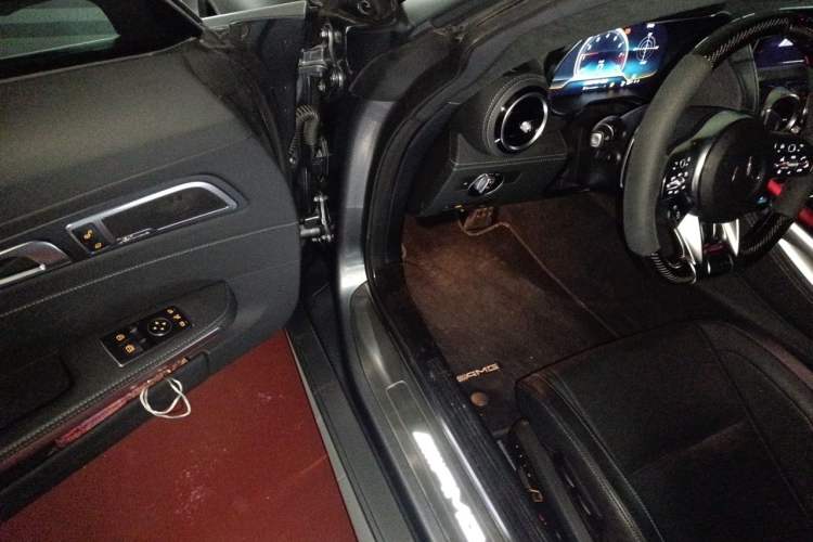 Used Mercedes-Benz AMG GT 2019 AMG GT C Convertible Driver Seat
