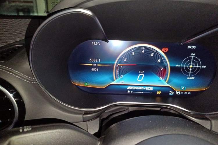 Used Mercedes-Benz AMG GT 2019 AMG GT C Convertible Odometer Close Up