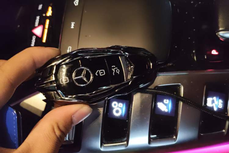 Used Mercedes-Benz AMG GT 2019 AMG GT 50 four-door sports car Vehicle Key