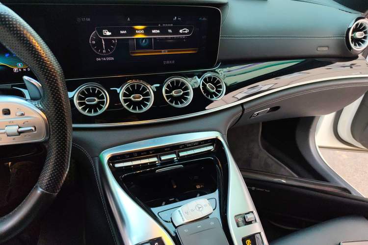 Used Mercedes-Benz AMG GT 2019 AMG GT 50 four-door sports car Audio And AC Panel